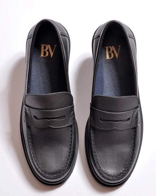 Colegiales Bavor 004 piel negro