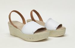 Sandalias Y Zue Castell 2018 piel blanco