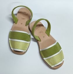 Sandalias Y Zue Castell 2495 piel verde