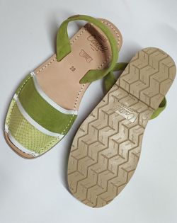 Sandalias Y Zue Castell 2495 piel verde