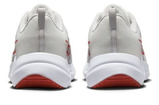 Sneakers Nike DD9293 nilon plateado