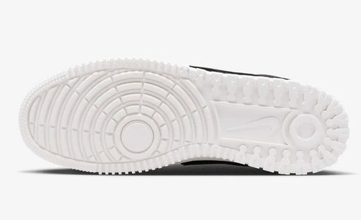 Sneakers Nike DR7882 piel vegana negro