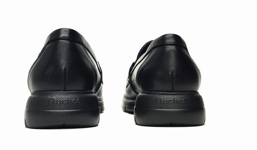 Zapatos Fluchos 1794 piel negro